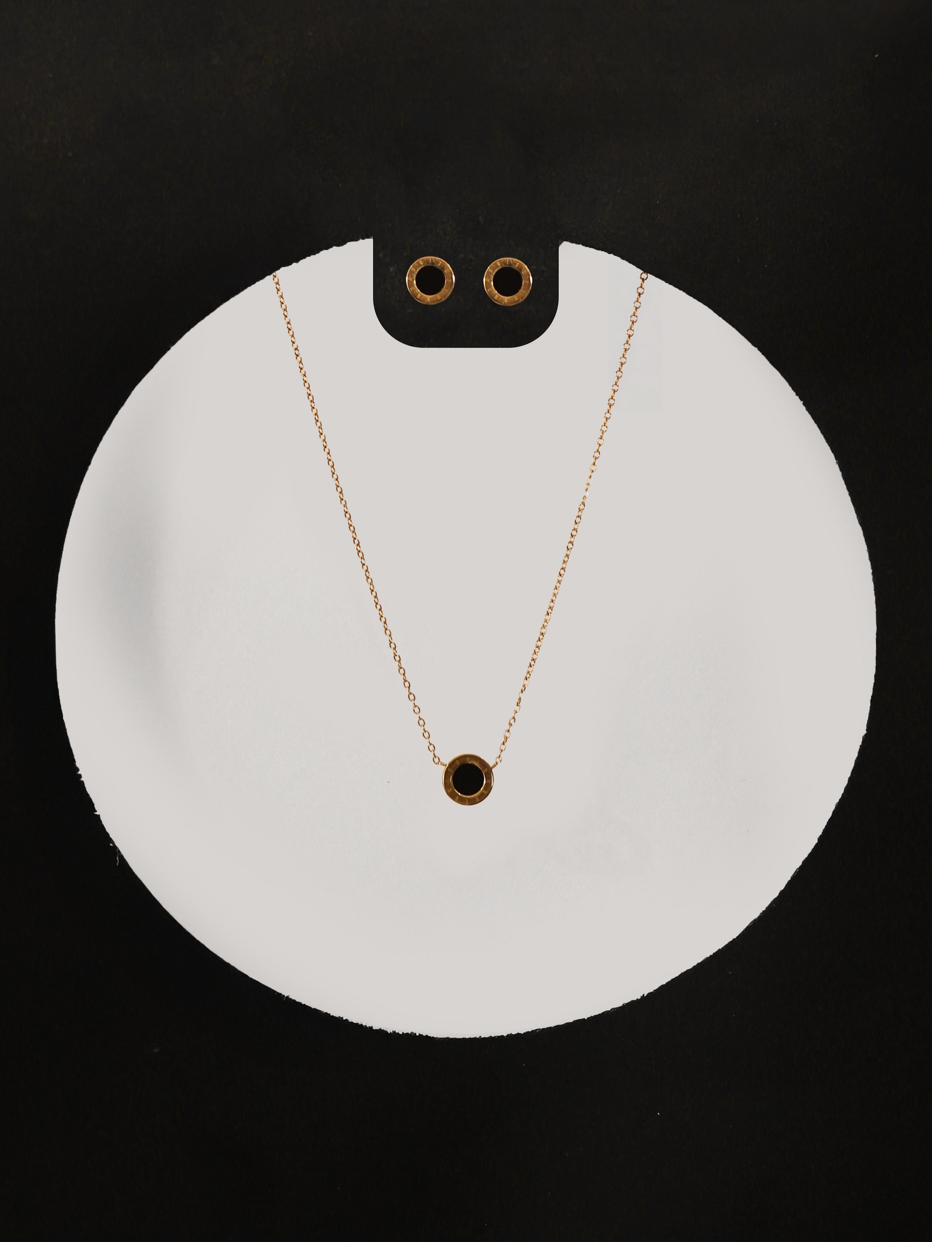 Cartier Black Stone Pendant Set